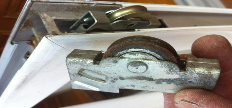 screen door roller repair in North Fort Myers
